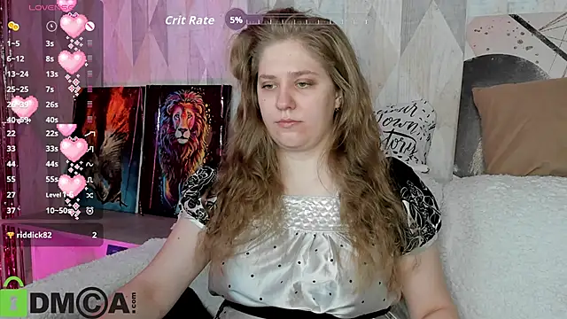 Snapshot of Megan_Violer chatting on 10.21.25 Megan Violer online show from 10.21.25