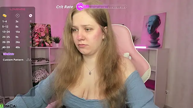 Snapshot of Megan_Violer chatting on 05.26.26 Megan Violer online show from 05.26.26