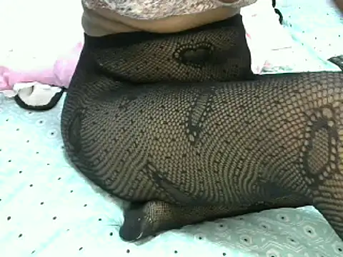 Snapshot of sly_minah chatting on 03.22.25 sly minah online show from 03.22.25