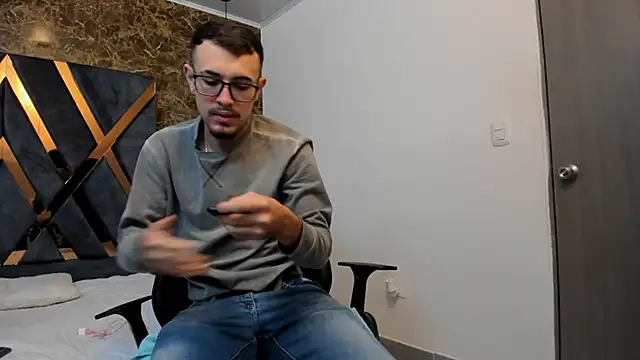 CodyWalkerR online show from 03.05.25