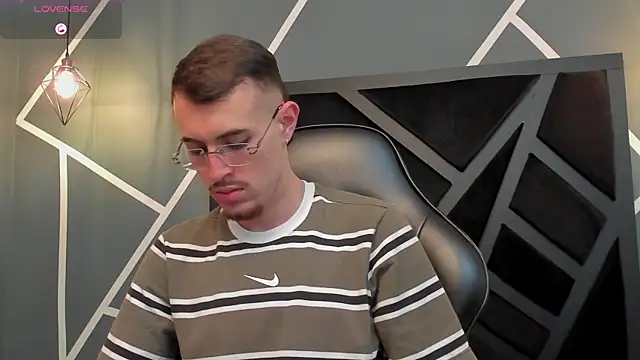 CodyWalkerR online show from 09.17.25