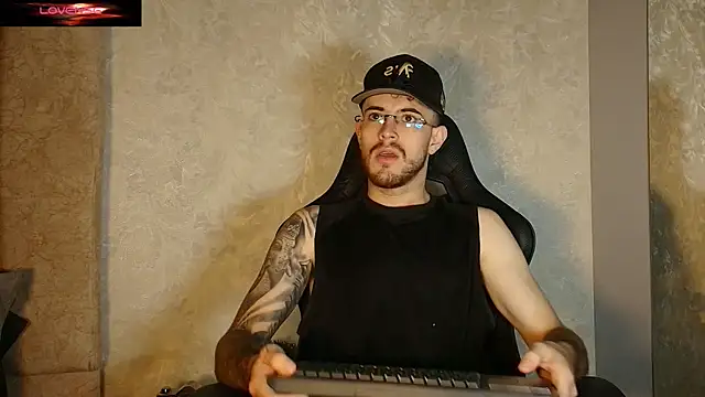 Snapshot of CodyWalkerR chatting on 06.20.26 CodyWalkerR online show from 06.20.26