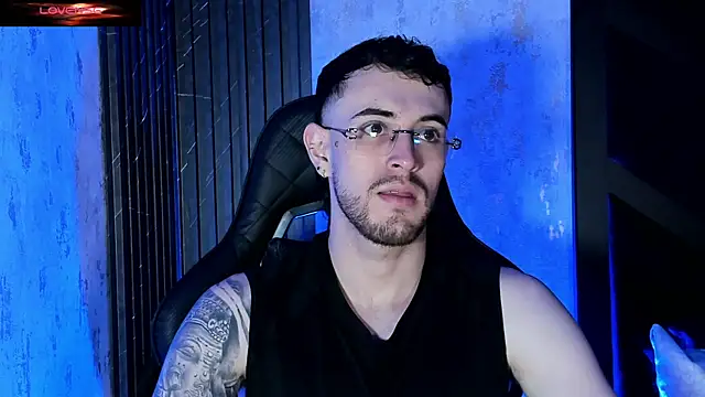 Snapshot of CodyWalkerR chatting on 07.15.26 CodyWalkerR online show from 07.15.26
