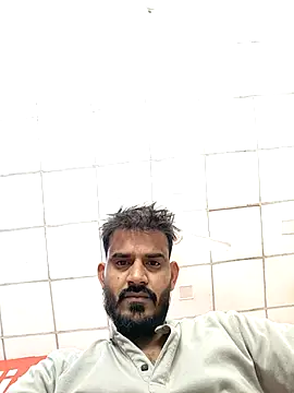 Snapshot of absoluteright chatting on 02.22.25 absoluteright online show from 02.22.25