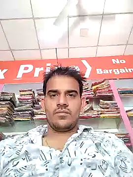 Snapshot of absoluteright chatting on 11.10.25 absoluteright online show from 11.10.25