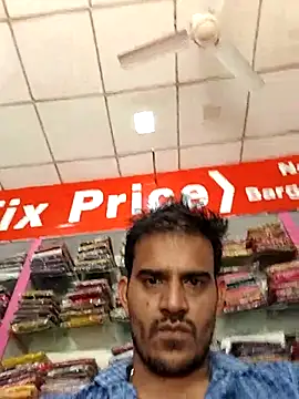 Snapshot of absoluteright chatting on 11.18.25 absoluteright online show from 11.18.25