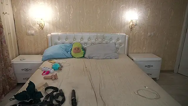 LunaaMayy online show from 07.02.26