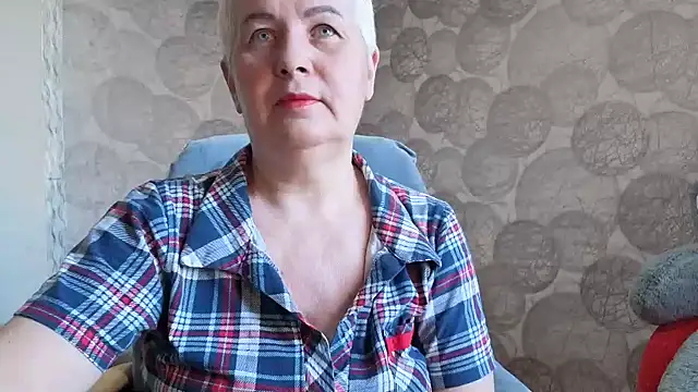 NicoleOlla online show from 02.16.26