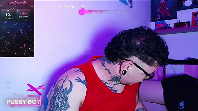 Snapshot of princeFtm chatting on 12.01.24 princeFtm online show from 12.01.24