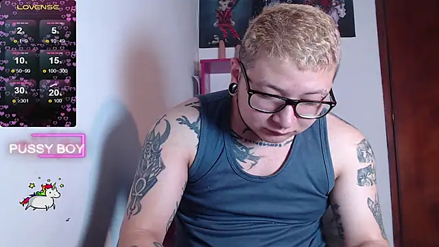 Snapshot of princeFtm chatting on 01.31.25 princeFtm online show from 01.31.25