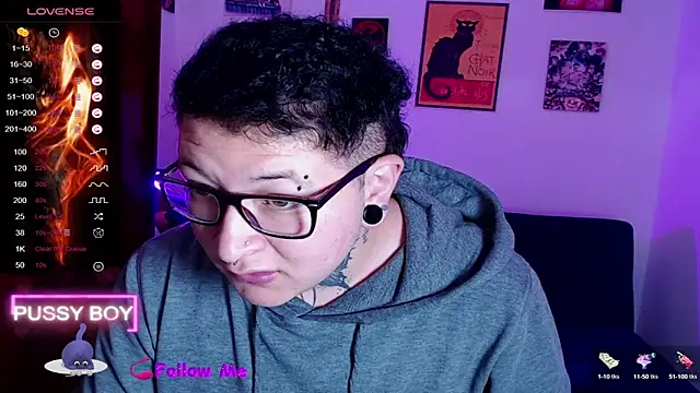 Snapshot of princeFtm chatting on 09.12.25 princeFtm online show from 09.12.25