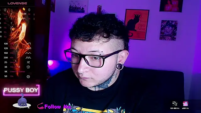 Snapshot of princeFtm chatting on 09.23.25 princeFtm online show from 09.23.25