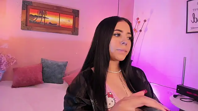 Maaiitee online show from 03.15.25