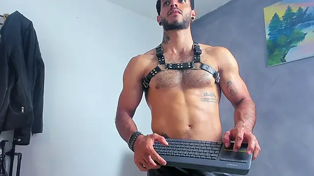 JuanBlade online show from 04.25.26