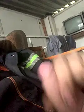 Snapshot of Boysex227 chatting on 12.03.24 Boysex227 online show from 12.03.24