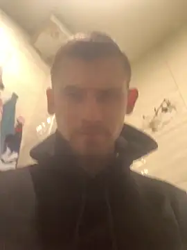 Snapshot of Boysex227 chatting on 12.10.24 Boysex227 online show from 12.10.24