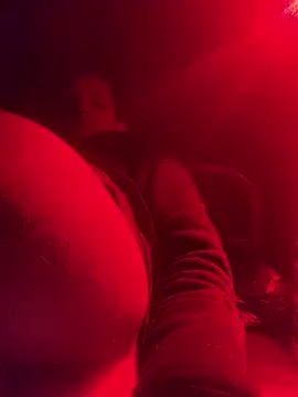 Snapshot of Boysex227 chatting on 03.04.25 Boysex227 online show from 03.04.25