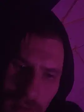 Snapshot of Boysex227 chatting on 09.17.25 Boysex227 online show from 09.17.25