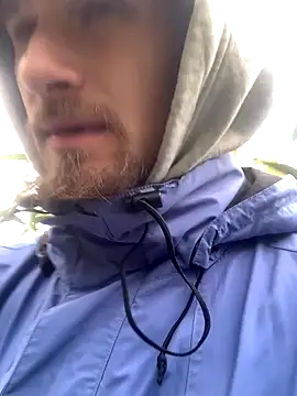 Snapshot of Boysex227 chatting on 10.08.25 Boysex227 online show from 10.08.25