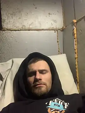 Snapshot of Boysex227 chatting on 11.30.25 Boysex227 online show from 11.30.25