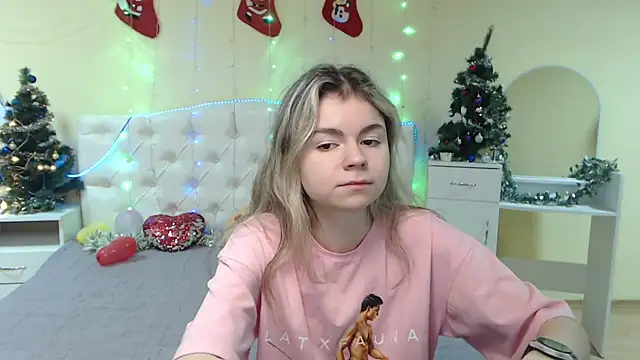 TinaRedly online show from 01.13.25