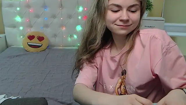 TinaRedly online show from 03.06.25