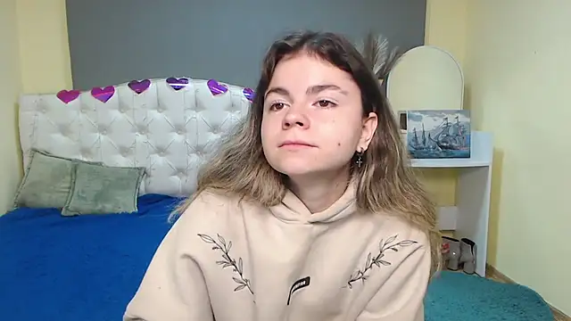 TinaRedly online show from 09.30.25