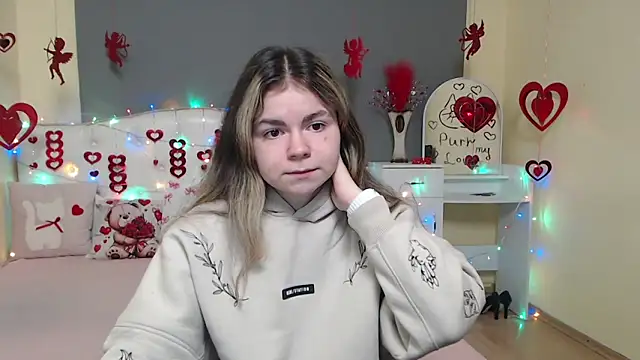 TinaRedly online show from 02.01.26