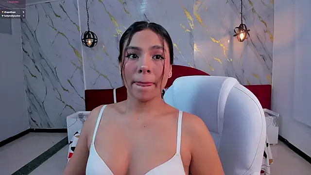 Snapshot of amira_cute2 chatting on 06.01.26 amira cute2 online show from 06.01.26