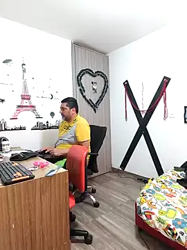 Snapshot of hotandfierylatinos2023 chatting on 03.06.25 hotandfierylatinos2023 online show from 03.06.25