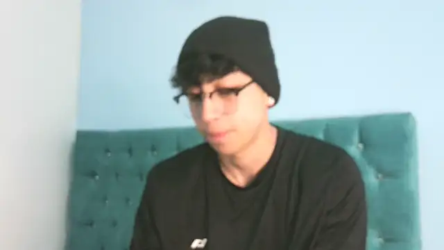  Thomas hot  online show from 05.07.26