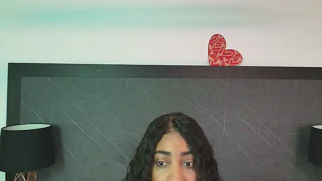 Snapshot of charlottebrowns_ chatting on 02.08.25 charlottebrowns  online show from 02.08.25