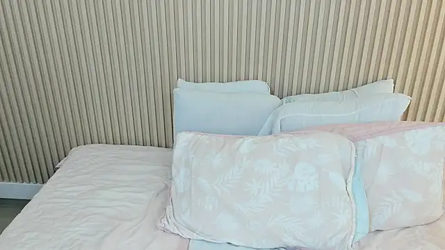 charlottebrowns  online show from 05.31.26