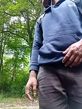 Snapshot of maleesa chatting on 09.12.25 maleesa online show from 09.12.25