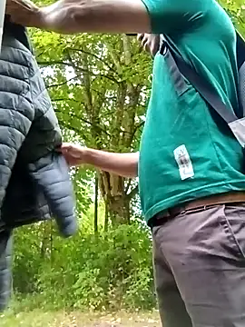 Snapshot of maleesa chatting on 09.13.25 maleesa online show from 09.13.25