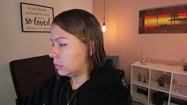 Snapshot of ArianaBaker chatting on 03.03.25 ArianaBaker online show from 03.03.25