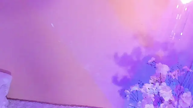 Snapshot of ArianaBaker chatting on 03.06.25 ArianaBaker online show from 03.06.25