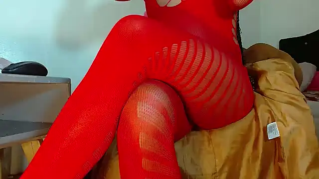 Snapshot of bellatrixx_69 chatting on 03.12.25 bellatrixx 69 online show from 03.12.25