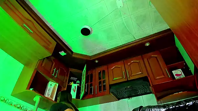 LaureenHills online show from 01.31.25