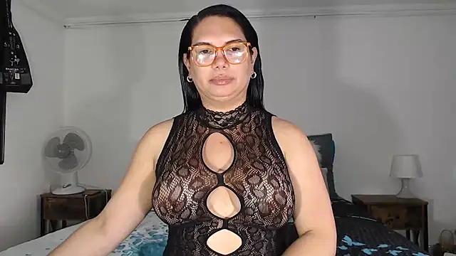 flowerdirtty online show from 06.19.26