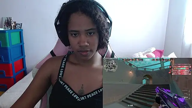 TiffanyRoouse online show from 03.08.25