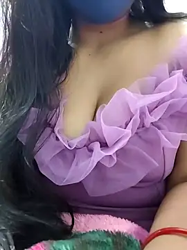 Snapshot of Archna-ji chatting on 01.17.25 Archna-ji online show from 01.17.25