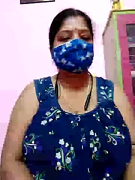 Snapshot of Kayra_34 chatting on 02.05.25 Kayra 34 online show from 02.05.25