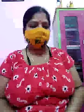 Snapshot of Kayra_34 chatting on 02.08.25 Kayra 34 online show from 02.08.25