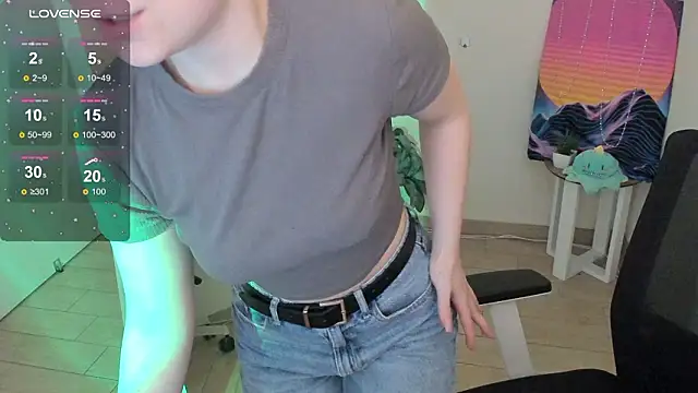 Snapshot of Florence_meow chatting on 03.25.26 Florence meow online show from 03.25.26