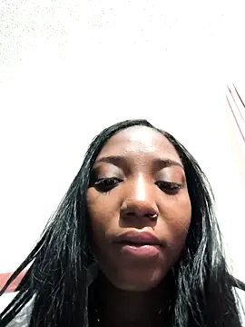 Snapshot of lilit_kyteler chatting on 12.02.25 lilit kyteler online show from 12.02.25