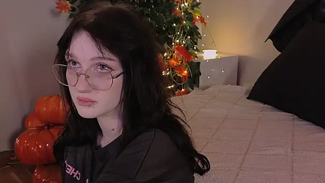 ELLIEJAY online show from 11.04.25