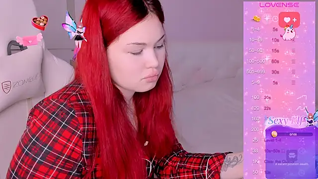 Snapshot of MissClarks chatting on 01.09.25 MissClarks online show from 01.09.25