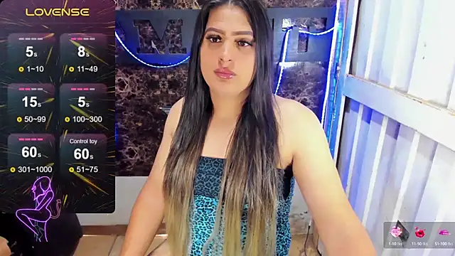 Snapshot of blonde_girl01 chatting on 03.12.25 blonde girl01 online show from 03.12.25