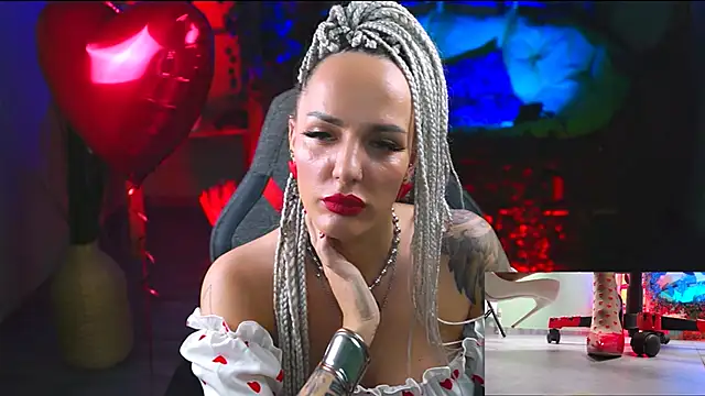 MonicaMaxwel online show from 02.14.25